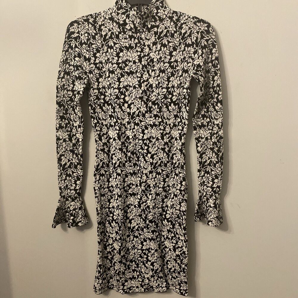 Michael Kors Women Black And White Floral Bell Sleeve Bodycon Dress Size XS